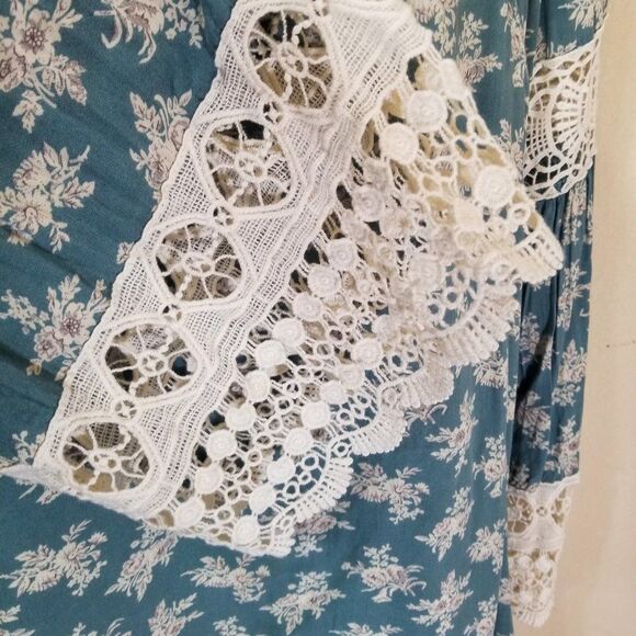 Entro Floral Dress with Crochet embroidery Cottage Chic Boho Lagenlook Size Med - Picture 4 of 7